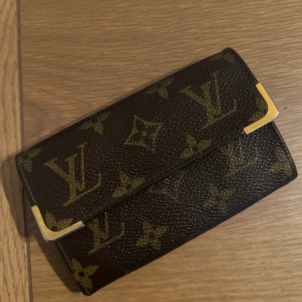 Louis Vuitton Black and Gold Women's Wallet vintage